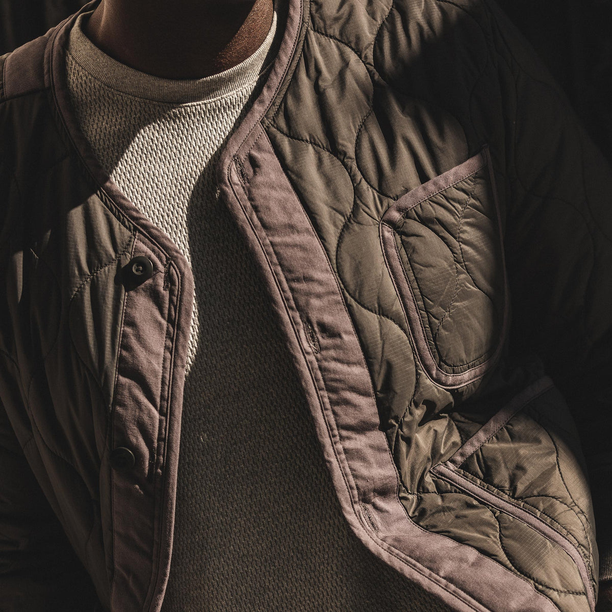 The Taylor Stitch x Alpha Industries ALS/92 in Raven