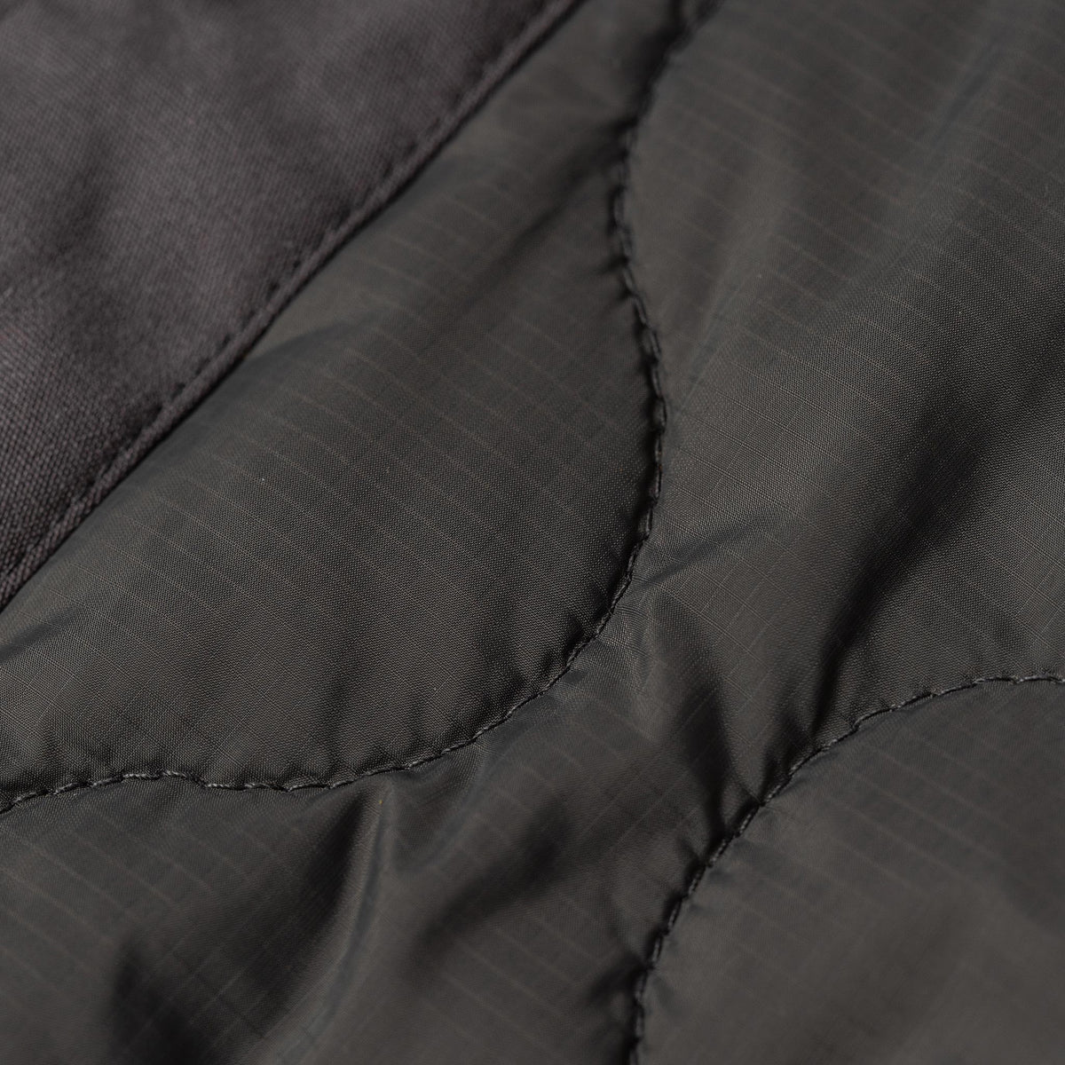 The Taylor Stitch x Alpha Industries ALS/92 in Raven